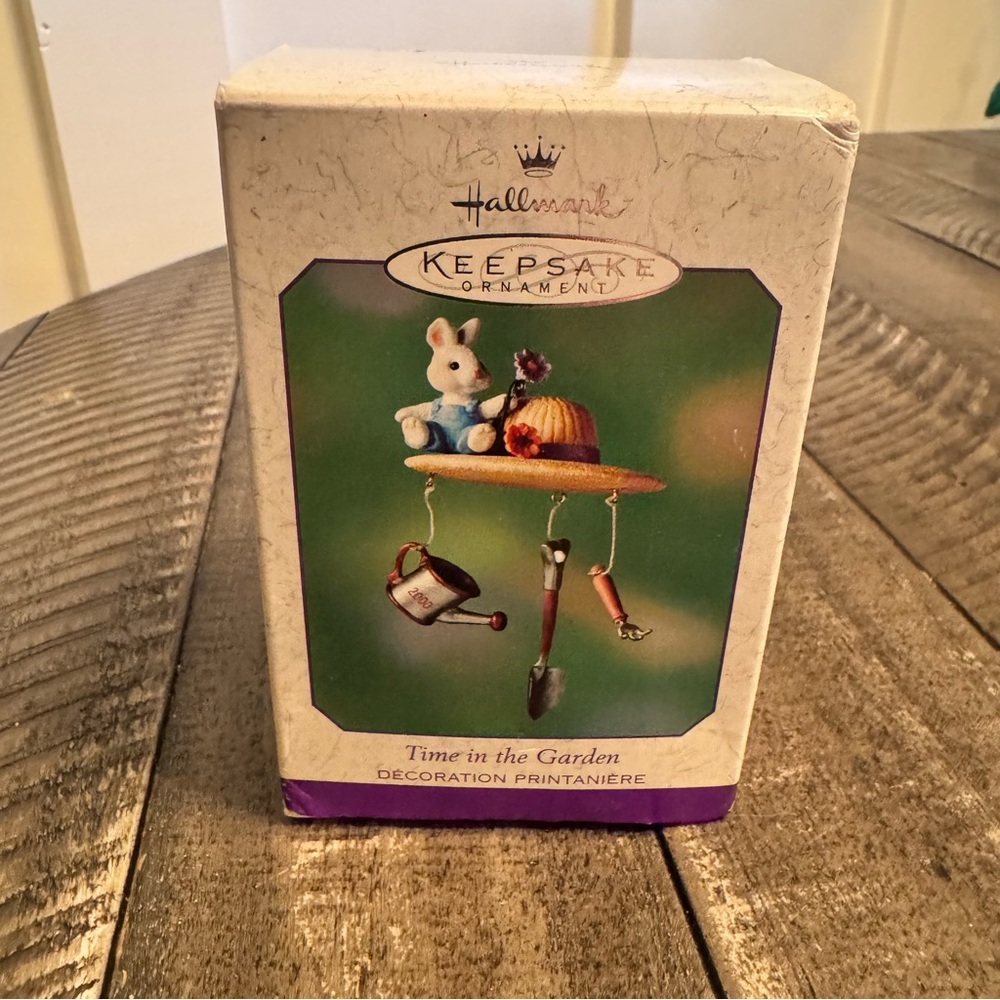 Hallmark 2000 Keepsake Ornament Gardener's Time in the Garden Handcrafted
